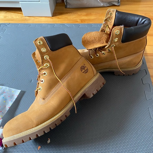 Timberland boots - Picture 2 of 3